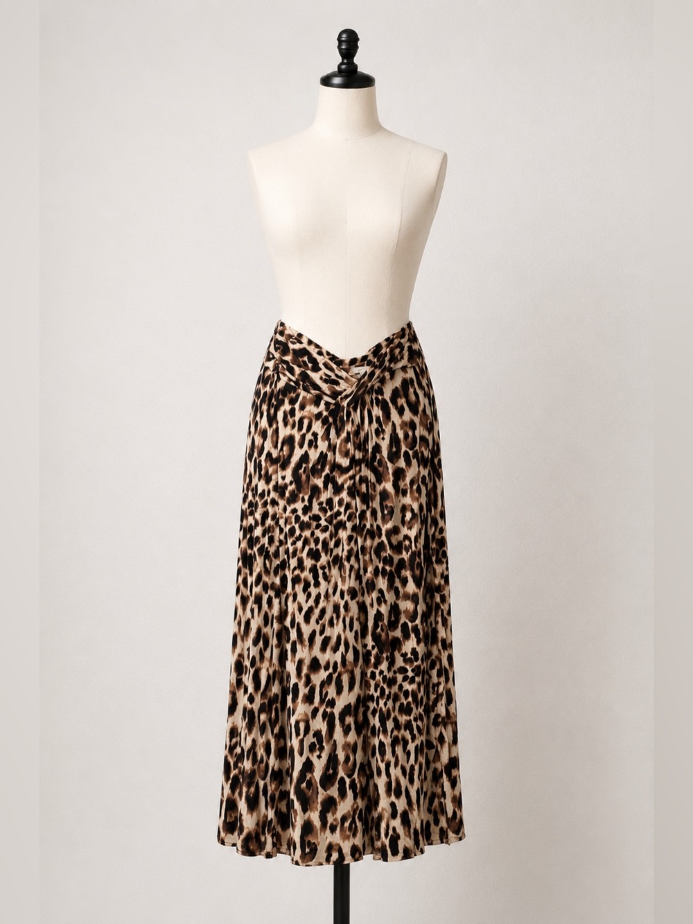 Chico’s Leopard Print‎ Maxi Skirt Brown Black Animal Print Size 3 Boho Chic